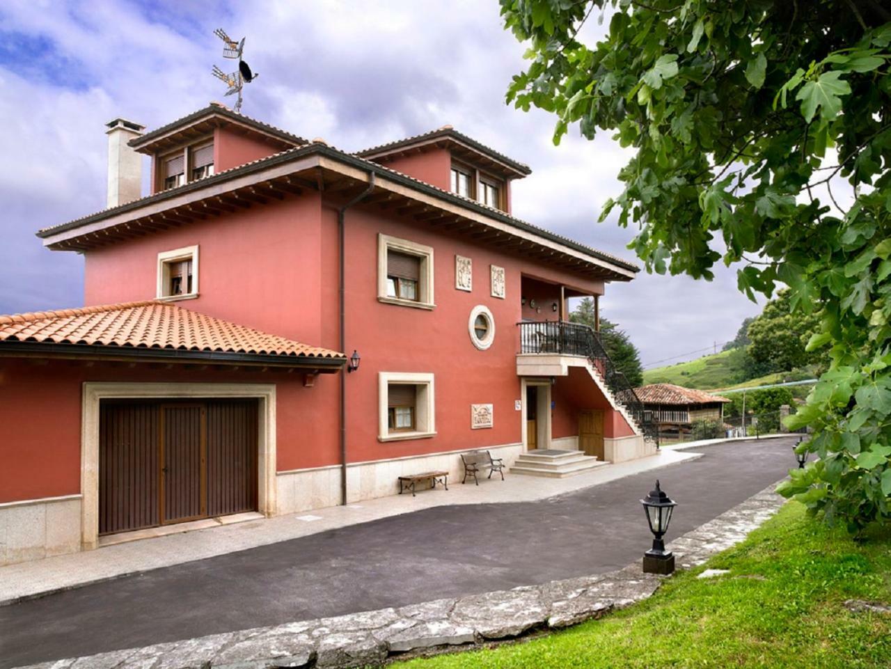 Vila Casa Regina Perlora Exteriér fotografie
